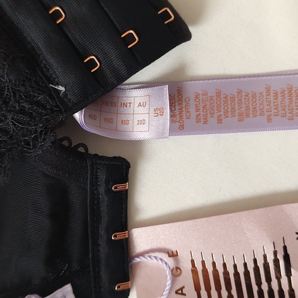 Savage X Fenty Black Caviar Sparkle Prep Unlined Balconette Bra 42D - Picture 3 of 9